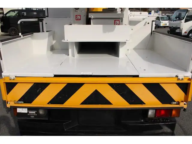 いすゞ エルフ 小型 高所・建柱車 高所作業車 電工仕様の中古トラック画像7