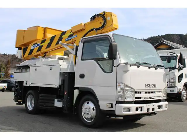 いすゞ エルフ 小型 高所・建柱車 高所作業車 電工仕様の中古トラック画像2