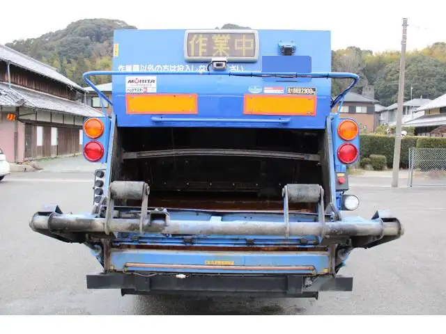 いすゞ エルフ 小型 パッカー車 巻き込み式 回転ダンプ式の中古トラック画像6