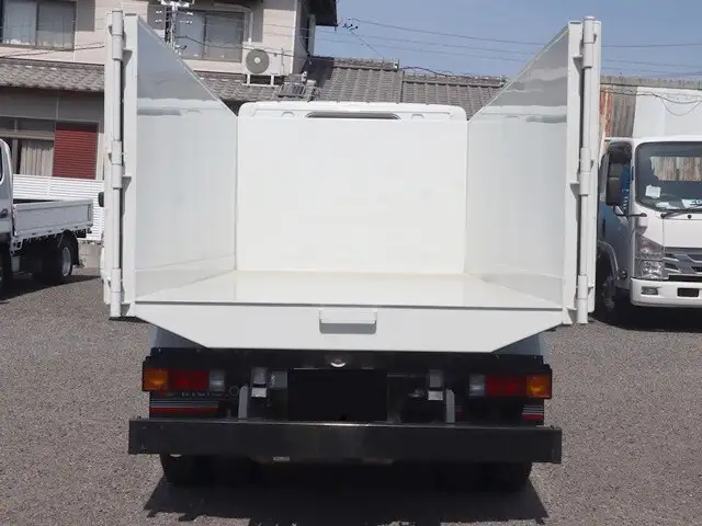 三菱 キャンター 小型 ダンプ 土砂禁 2RG-FBA60の中古トラック画像6
