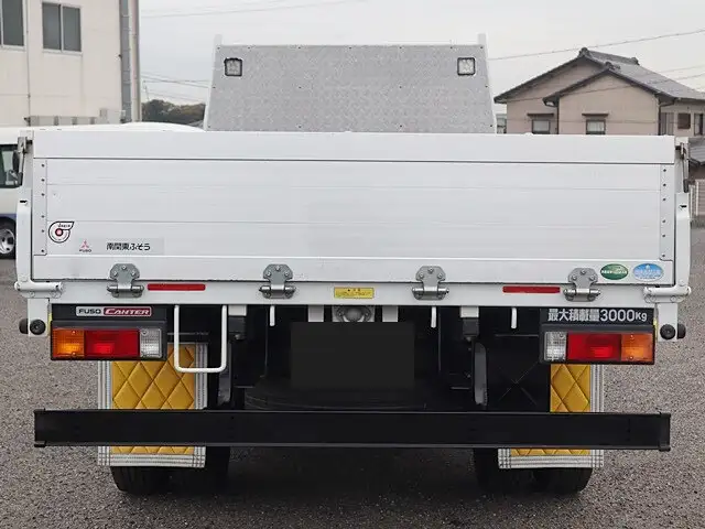 三菱 キャンター 小型 平ボディ アルミブロック TPG-FEA50の中古トラック画像4