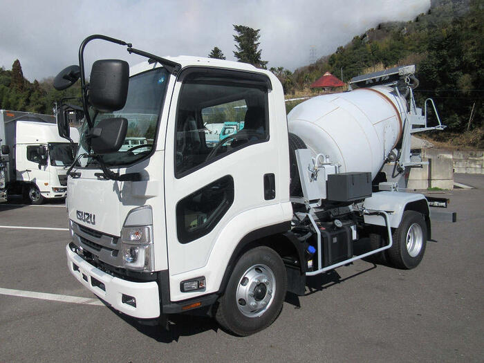 いすゞ ギガ 大型 トラクター ハイルーフ 1デフ の中古トラック【車両No.152466】