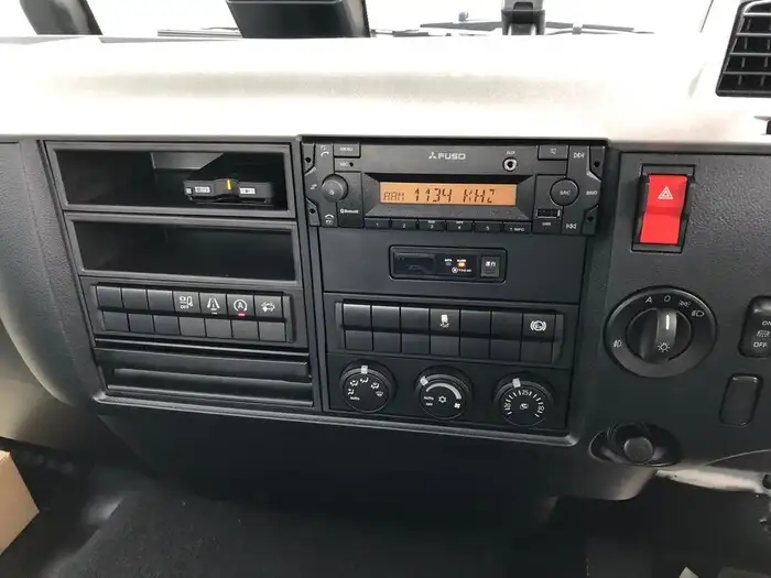 三菱 ファイター 中型/増トン 平ボディ ベッド 2KG-FK62Fの中古トラック画像14