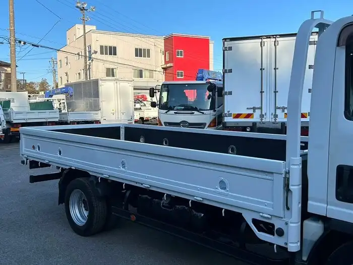 いすゞ エルフ 小型 平ボディ SKG-NLR85AR H23の中古トラック画像12