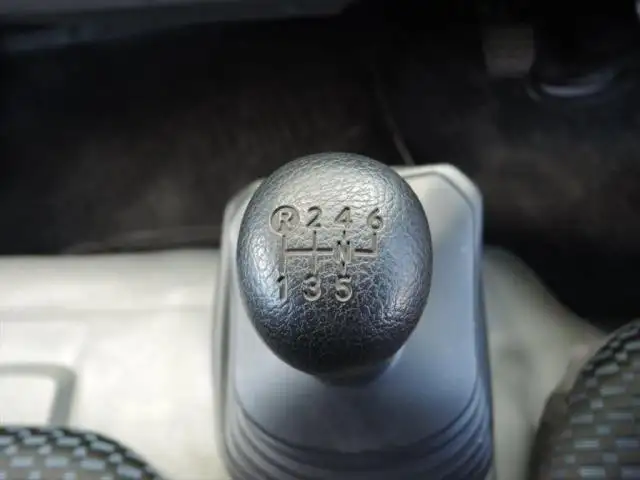日野 デュトロ 小型 平ボディ 2RG-XZU655M R4の中古トラック画像15