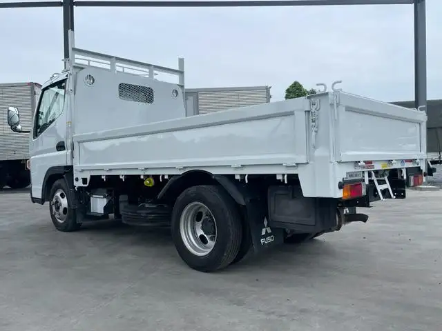 三菱 キャンター 小型 平ボディ  H31/R1の中古トラック画像4
