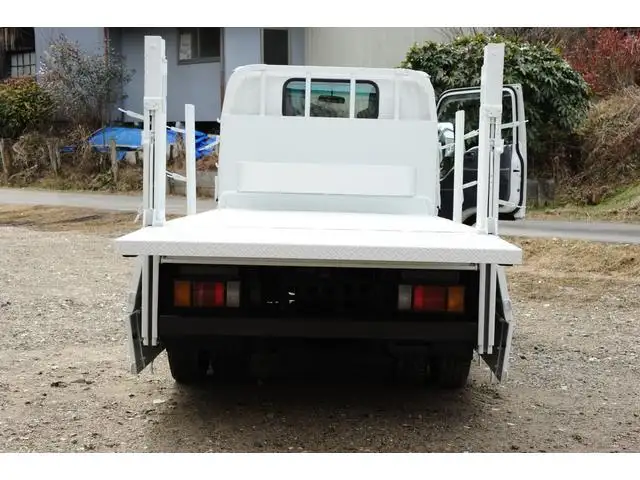 いすゞ エルフ 小型 平ボディ パワーゲート 床鉄板の中古トラック画像4