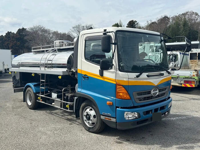日野 レンジャー 中型/増トン タンク車 ローリー TKG-FC9JDAAの中古トラック画像2