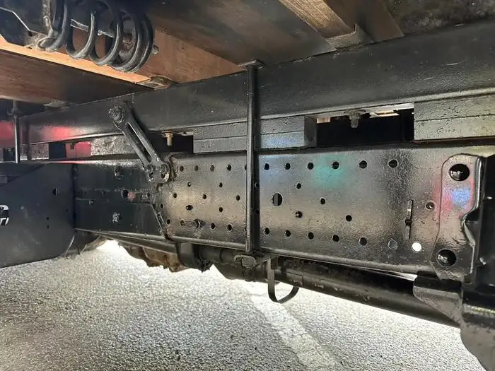 いすゞ エルフ 小型 クレーン付 3段 ラジコンの中古トラック画像18