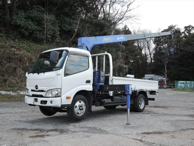 日野 デュトロ 小型 クレーン付 4段 ラジコン の中古トラック【車両No.162751】