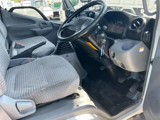 日野 デュトロ 小型 平ボディ パワーゲート の中古トラック画像11