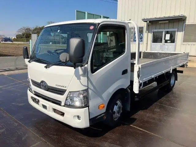 トヨタ トヨエース 小型 平ボディ TPG-XZU712 H31/R1の中古トラック画像1