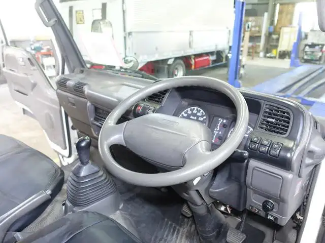 日産 アトラス 小型 平ボディ パワーゲート 床鉄板の中古トラック画像12