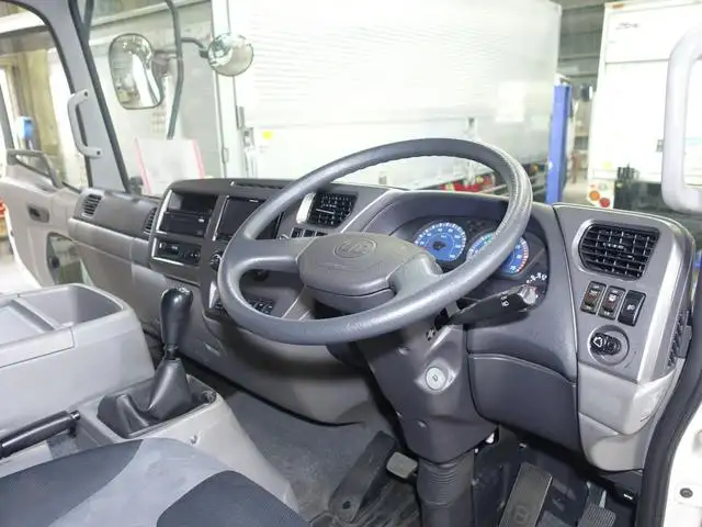 日産UD コンドル 中型/増トン ウイング 床鉄板 TKG-MK38Lの中古トラック画像9