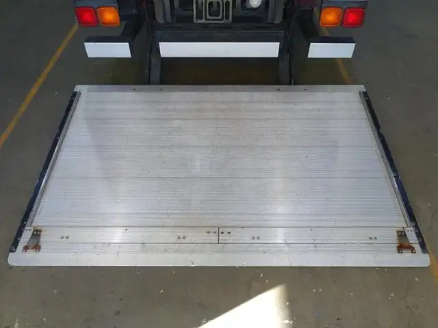 日産UD コンドル 中型/増トン ウイング パワーゲート 床鉄板の中古トラック画像8