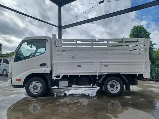 日野 デュトロ 小型 平ボディ  H30の中古トラック画像5