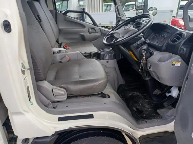 日野 デュトロ 小型 平ボディ  H30の中古トラック画像10