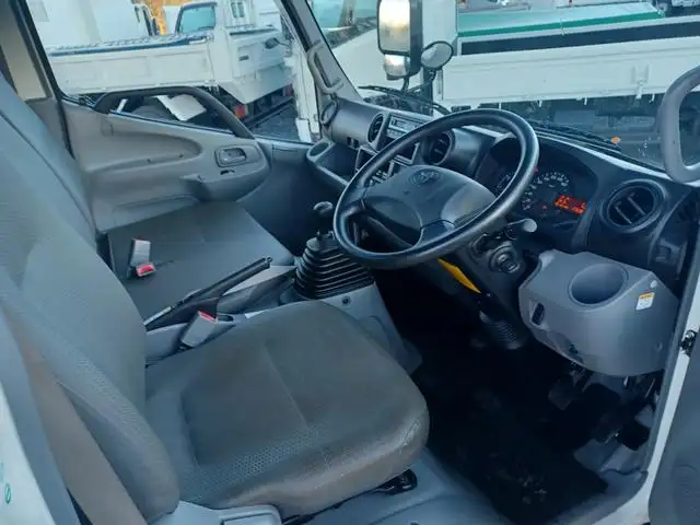 トヨタ トヨエース 小型 平ボディ  H23の中古トラック画像11
