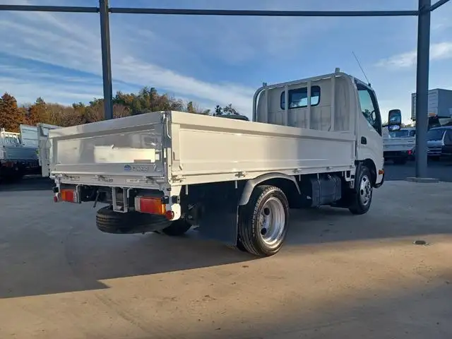 トヨタ ダイナ 小型 平ボディ  H29の中古トラック画像2