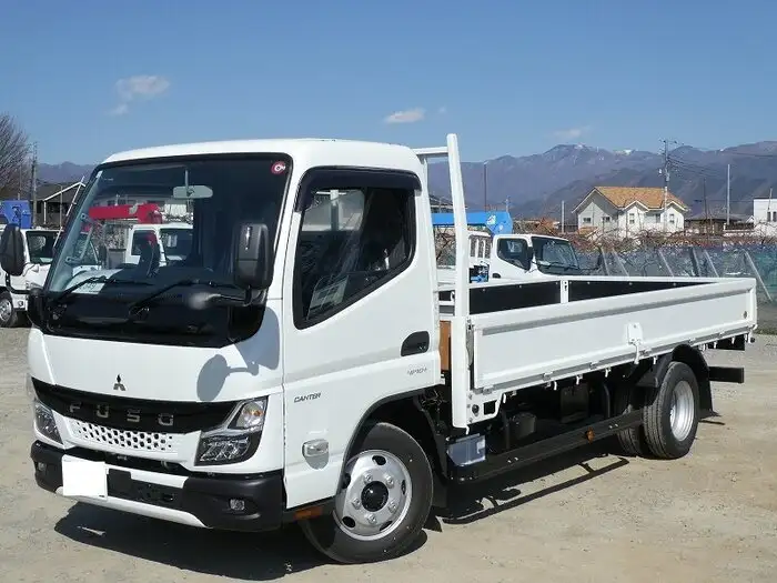 三菱 キャンター 小型 平ボディ 2RG-FEAV0 R5の中古トラック画像1