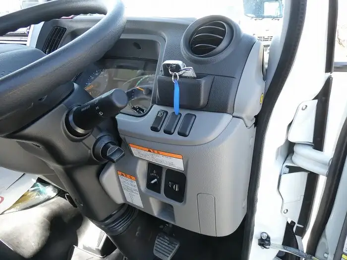 三菱 キャンター 小型 平ボディ 2RG-FEAV0 R5の中古トラック画像16