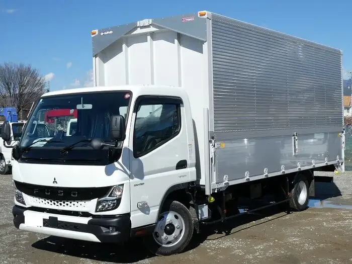 三菱 キャンター 小型 ウイング 2RG-FEB50 R5の中古トラック画像1