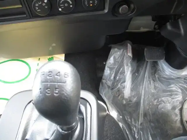 三菱 ファイター 中型/増トン ウイング ベッド 2KG-FK65FZの中古トラック画像13