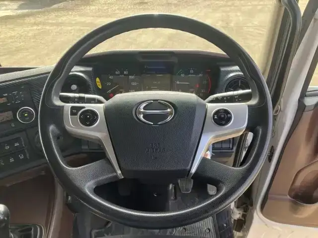 日野 プロフィア 大型 トラクター ハイルーフ 1デフの中古トラック画像8
