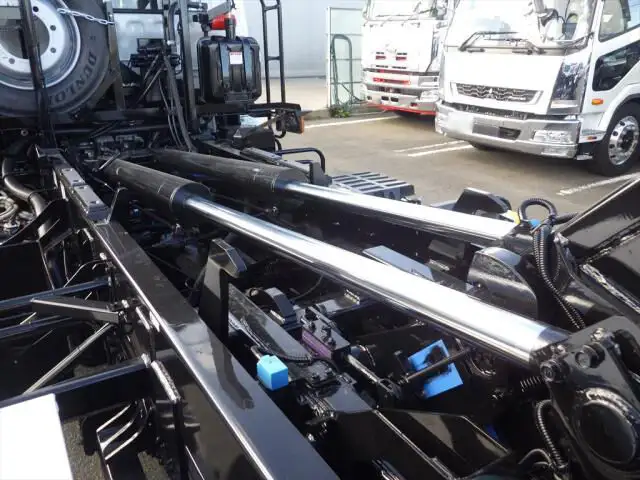 三菱 ファイター 中型/増トン アームロール ツインホイスト 2KG-FK72FZの中古トラック画像9