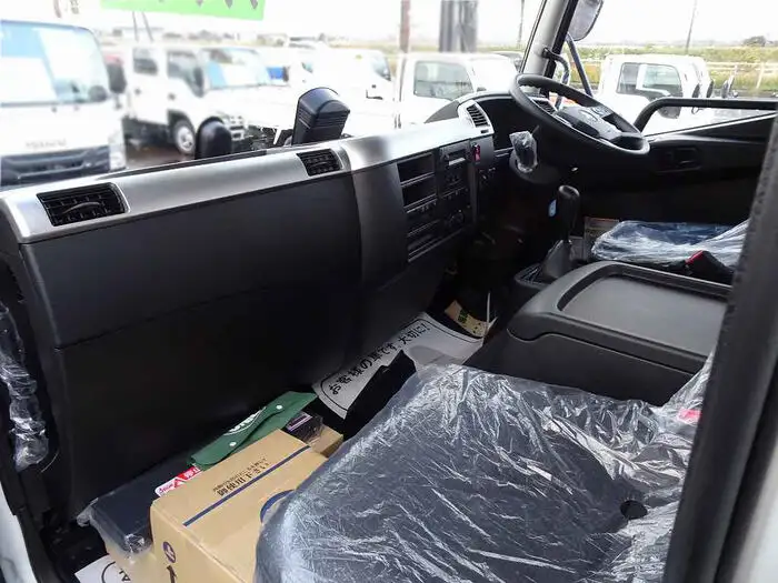 三菱 ファイター 中型/増トン クレーン付 5段 ラジコンの中古トラック画像9