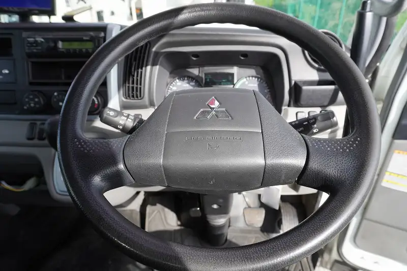 三菱 キャンター 小型 高所・建柱車 高所作業車 電工仕様の中古トラック画像12