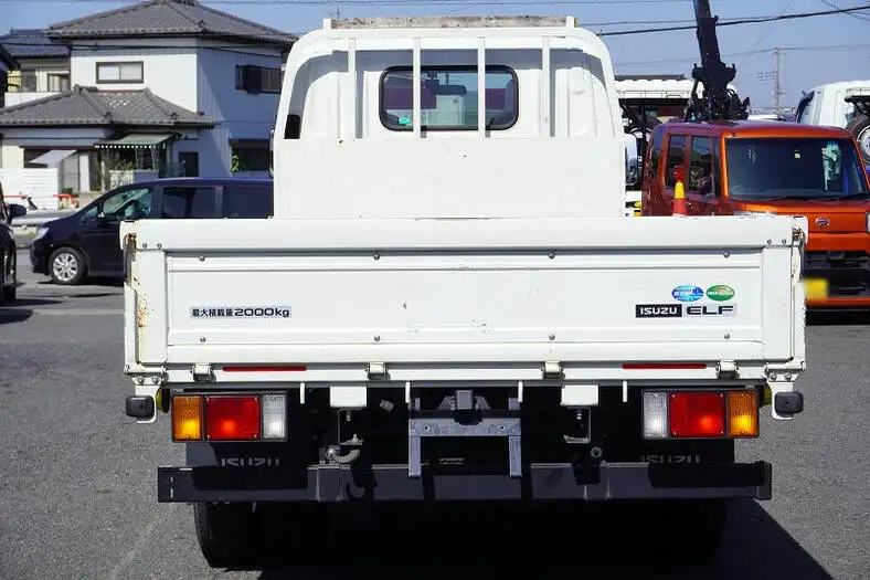いすゞ エルフ 小型 平ボディ 2RG-NLR88AR R2の中古トラック画像3