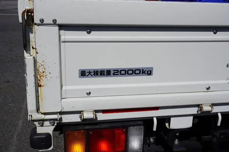 いすゞ エルフ 小型 平ボディ 2RG-NLR88AR R2の中古トラック画像7