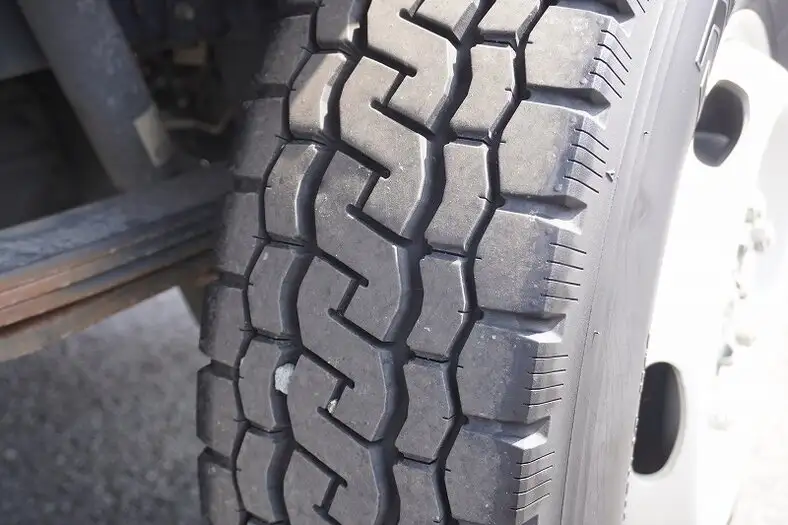 いすゞ エルフ 小型 平ボディ TPG-NJR85A H28の中古トラック画像20