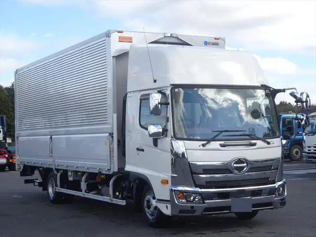 日野 レンジャー 中型/増トン ウイング パワーゲート エアサスの中古トラック画像2