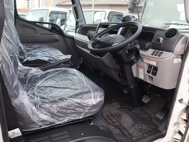 三菱 キャンター 小型 平ボディ 2RG-FEB50 R5の中古トラック画像11