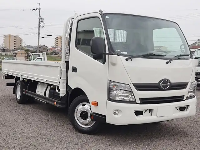 日野 デュトロ 小型 平ボディ 床鉄板 TKG-XZU720Mの中古トラック画像2