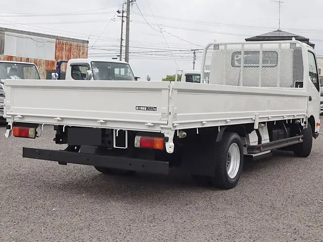 日野 デュトロ 小型 平ボディ 床鉄板 TKG-XZU720Mの中古トラック画像3