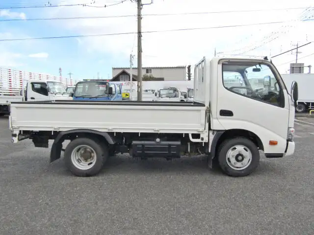 トヨタ トヨエース 小型 平ボディ TKG-XZU605 H29の中古トラック画像2