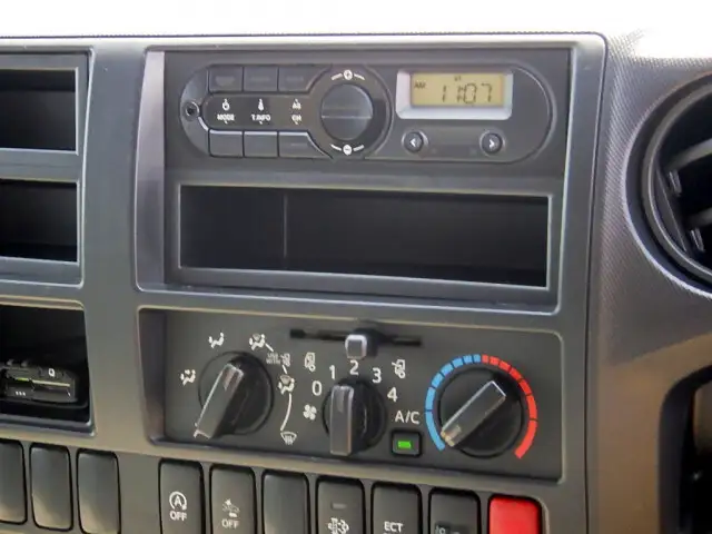 トヨタ トヨエース 小型 平ボディ 幌 TPG-XZU722の中古トラック画像12