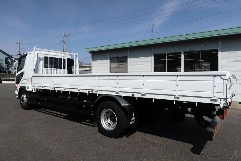 三菱 ファイター 中型/増トン 平ボディ ベッド 2KG-FK62FZの中古トラック画像6