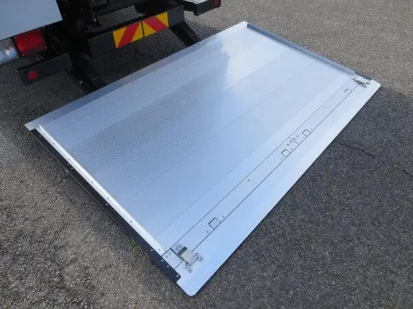 日野 レンジャー 中型/増トン ウイング パワーゲート エアサスの中古トラック画像12