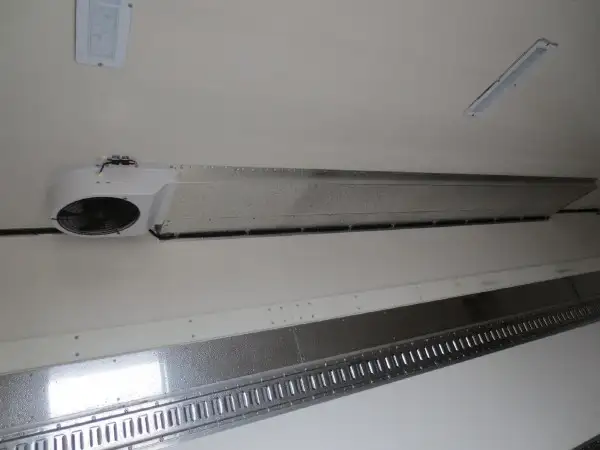 いすゞ エルフ 小型 冷凍冷蔵 低温 パワーゲートの中古トラック画像14