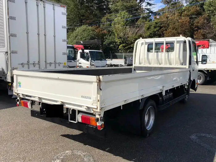 トヨタ ダイナ 小型 平ボディ TKG-XZU775 H30の中古トラック画像3