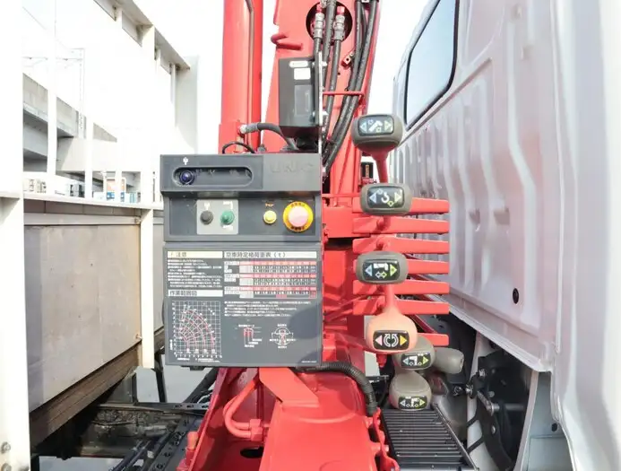 日野 デュトロ 小型 クレーン付 4段 ラジコンの中古トラック画像11