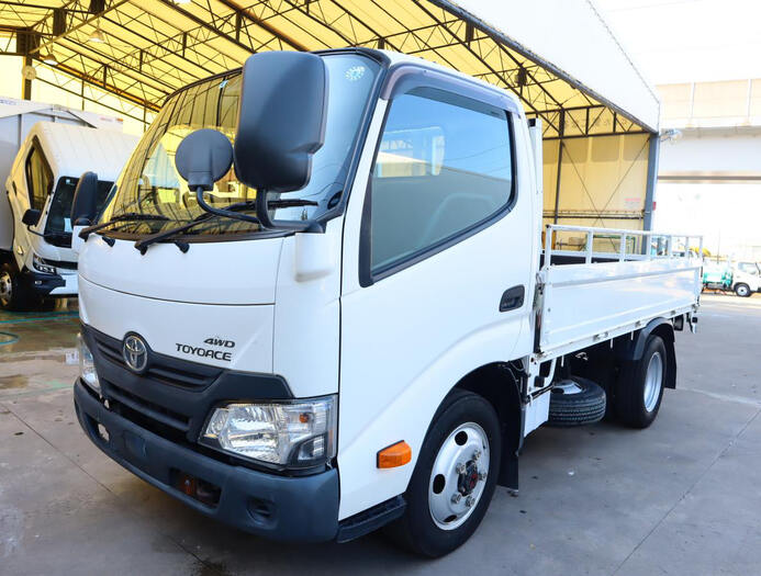 三菱 キャンター 小型 クレーン付 4段 ラジコン の中古トラック【車両No.150691】