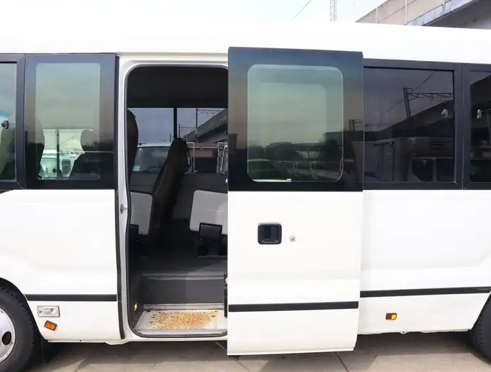 トヨタ コースター 小型 バス マイクロバス SKG-XZB70の中古トラック画像2