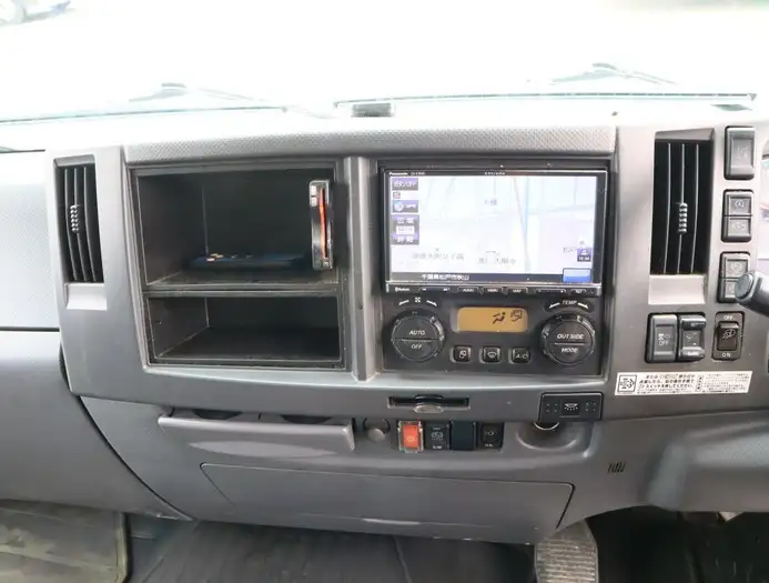 いすゞ フォワード 中型/増トン ウイング 2RG-FRR90S2 H30の中古トラック画像13