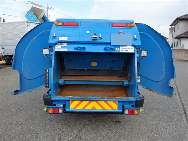 三菱 キャンター 小型 パッカー車 巻き込み式 回転ダンプ式の中古トラック画像5