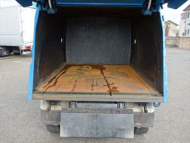 三菱 キャンター 小型 パッカー車 巻き込み式 回転ダンプ式の中古トラック画像9